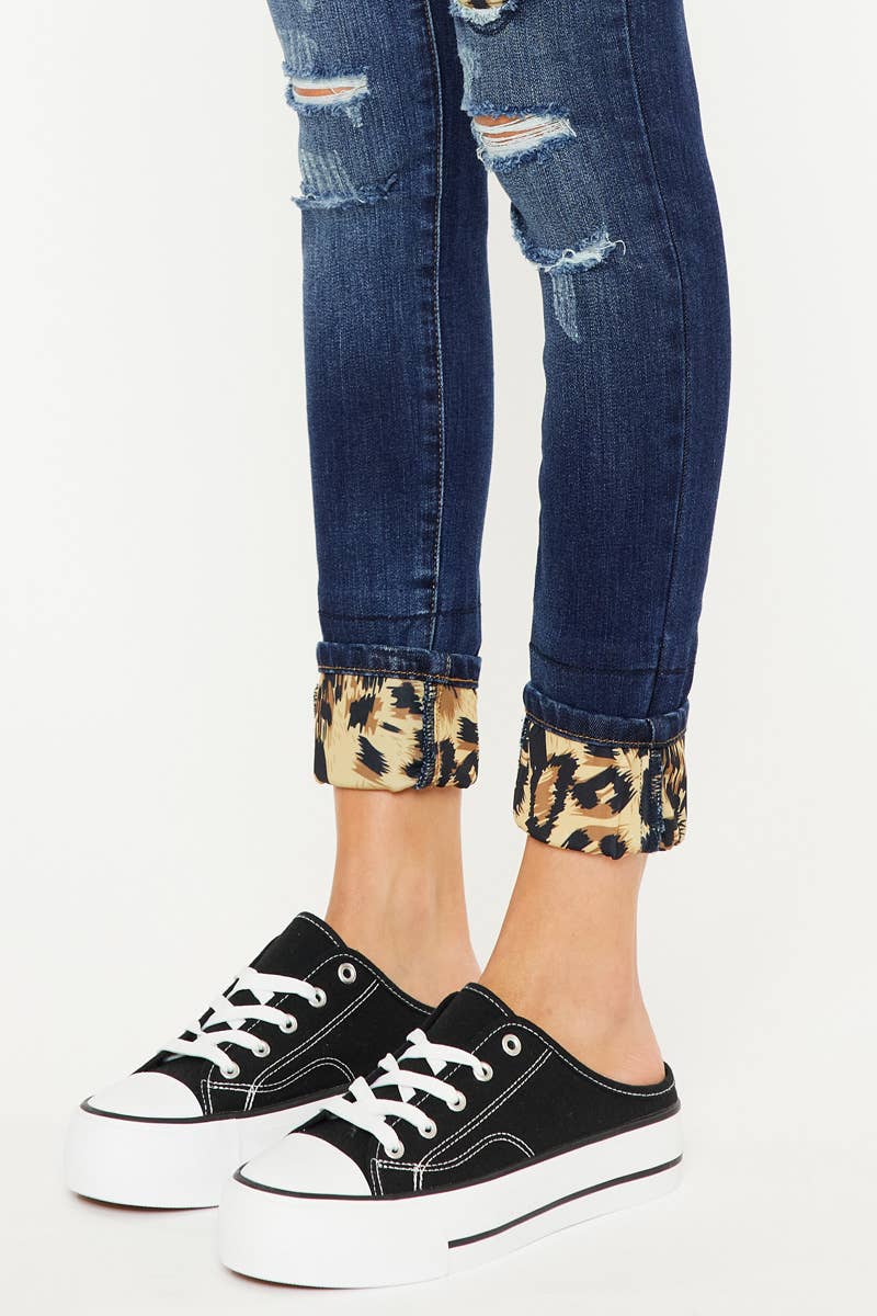 KANCAN LEOPARD PATCH DISTRESSED JEANS