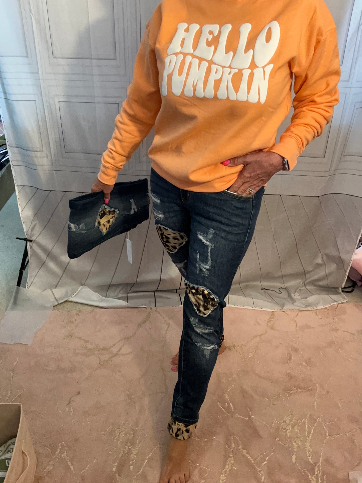 KANCAN LEOPARD PATCH DISTRESSED JEANS