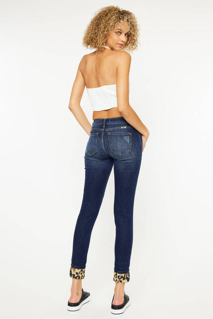 KANCAN LEOPARD PATCH DISTRESSED JEANS