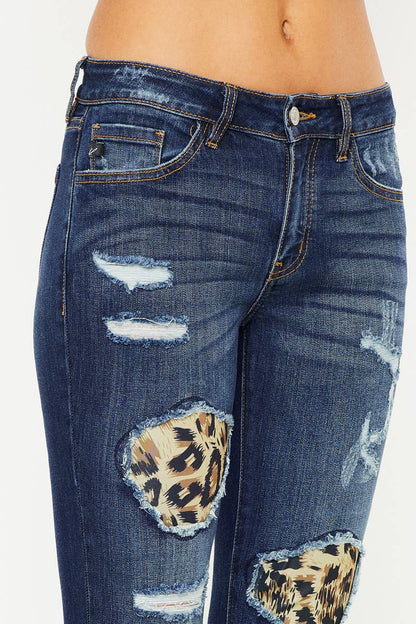KANCAN LEOPARD PATCH DISTRESSED JEANS