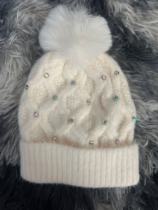 Beanie kit white with AB stones