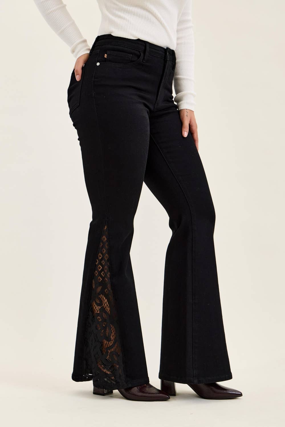MR JAQUELINE w/ Lace Hem Detail BK Shadow Luxe