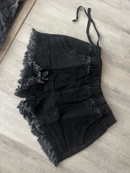 BLACK casual high waisted pocketed fringe shorts
