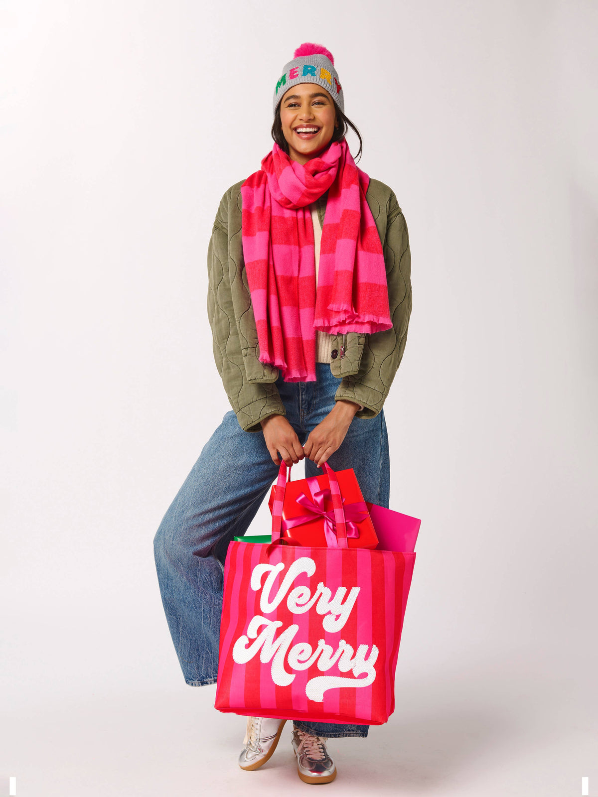 "VERY MERRY" GIFTING TOTE,RED